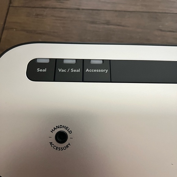 ✨NWT✨FoodSaver Vacuum Sealer - Picture 5 of 5